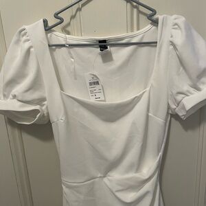 White women’s short sleeve mini dress